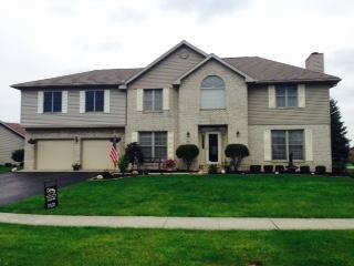 1901 Stonehedge Dr, Findlay OH  45840-7715 exterior