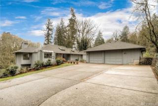 26815 52nd Ave, Kent WA  98032-7222 exterior