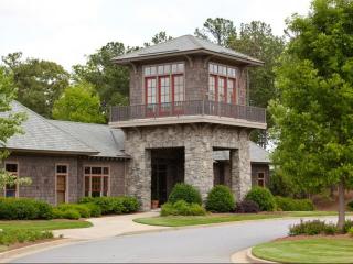 1448 Grove Park Dr, Columbus GA  31904-1594 exterior