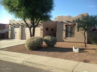 9562 Gary St, Mesa, AZ 85207-2609