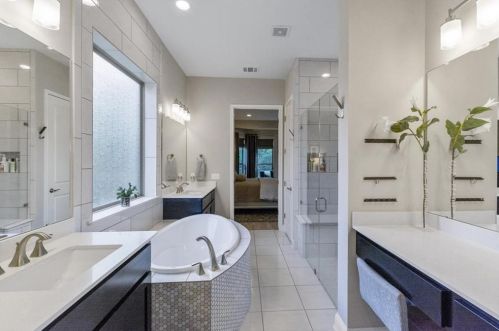 12432 Cardinal Flower Dr, Austin TX 78739 exterior