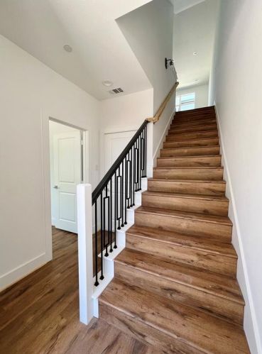 13225 Bee St, Dallas TX  75234-6114 exterior