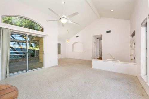 6611 Candle Rdg Cv, Austin TX 78731-2859 exterior