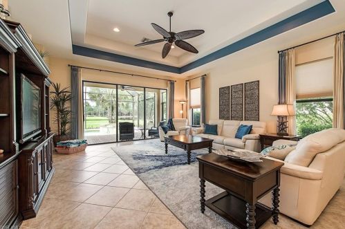 7579 Moorgate Point Way, Naples FL  34113-5106 exterior