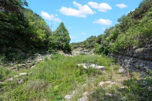 1448 Buffalo Gap Rd, Austin TX 78734-3537 exterior