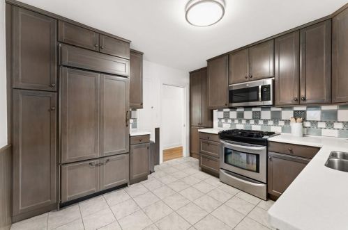 1703 31 St, Austin TX 78705-2148 exterior