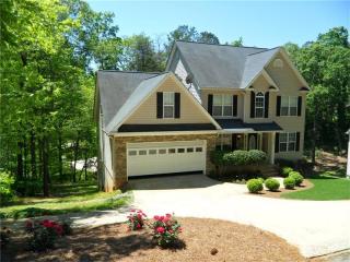 3610 Griffin Dr, Gainesville, GA 30506-3751