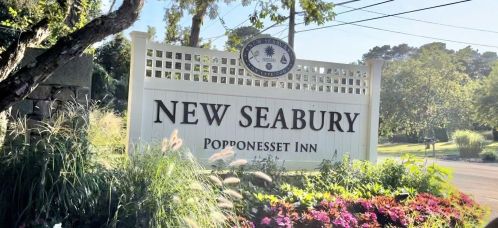 9 Spoondrift Cir, Mashpee MA 02649-5031 exterior