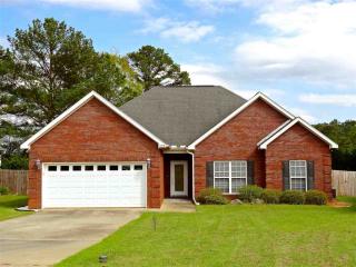 228 Windsor Garden Dr, Enterprise AL  36330-8602 exterior