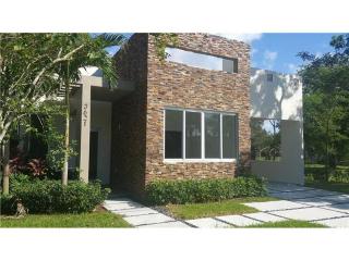 3621 Florida Ave, Miami FL  33133-4914 exterior