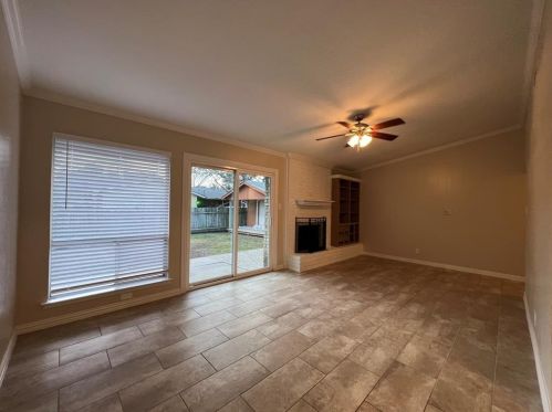 2105 Brandywine Ln, Austin TX  78727-4303 exterior