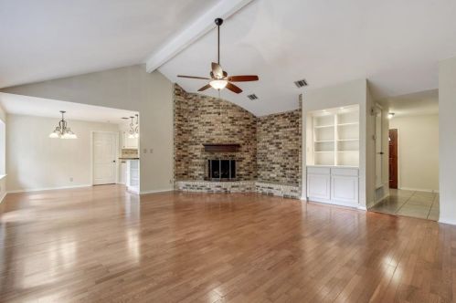 3910 Cordova Dr, Austin TX  78759-5050 exterior