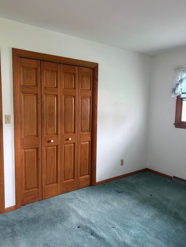 214 Park Ave, Chenequa WI  53029-2116 exterior