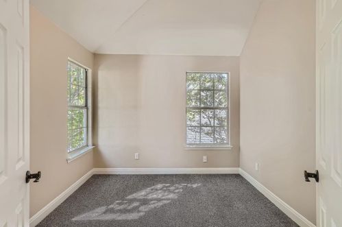 1106 Briargate Dr, Austin TX 78753-2050 exterior