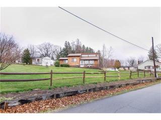 51 High St, Fairchance, PA 15436-1249