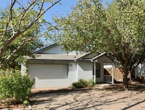 12316 Cedarspur Rd, Austin TX  78758-2470 exterior