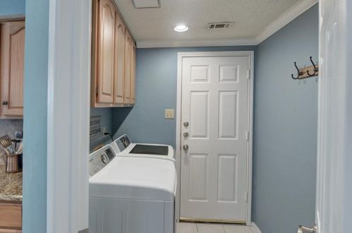 6151 Cupertino Trl, Dallas TX 75252-2390 exterior