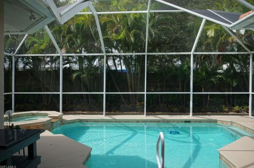 10843 Fieldfair Dr, Naples, FL 34119-8960