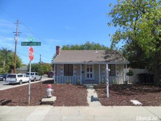 2690 Hawthorne St, Sacramento, CA 95815-2117