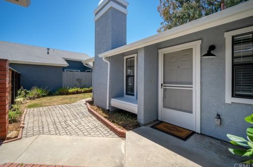 4215 Poinsettia St, San Luis Obispo CA  93401-7637 exterior