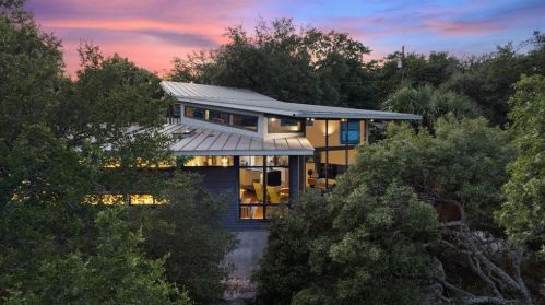 1101 Cyn Edge Dr, Austin TX 78733-2005 exterior