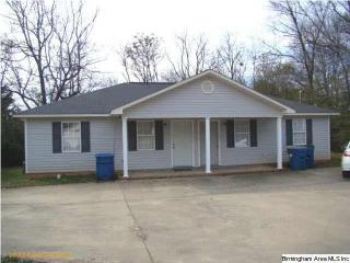 206 7th Ave, Jacksonville, AL 36265-2247