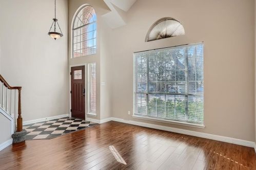 1106 Briargate Dr, Austin TX 78753-2050 exterior