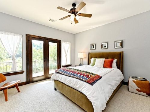 1501 Cyn Edge Dr, Austin TX 78733-2000 exterior