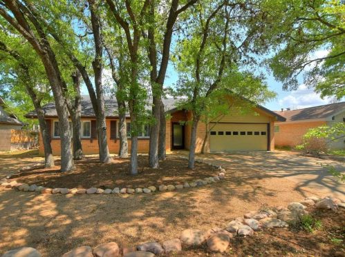 4605 Cliffstone Cv, Austin TX exterior