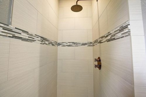 13243 Briar Holw Dr, Austin TX 78729-2855 exterior