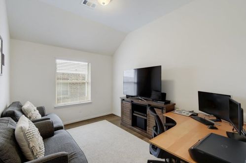 897 Catalina Ln, Austin TX 78737-4715 exterior