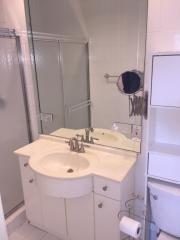 12420 Keystone Island Dr, Miami FL  33181-2421 exterior