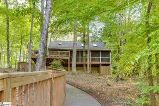 815 Oneal Ferry Rd, Townville, SC 29689-2718