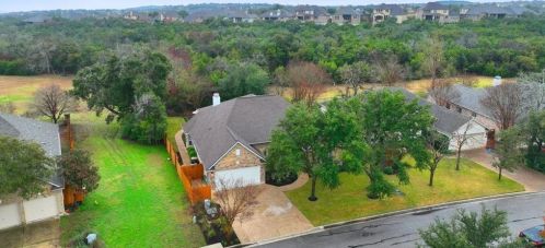 235 Abbott Dr, Austin TX 78737-4536 exterior