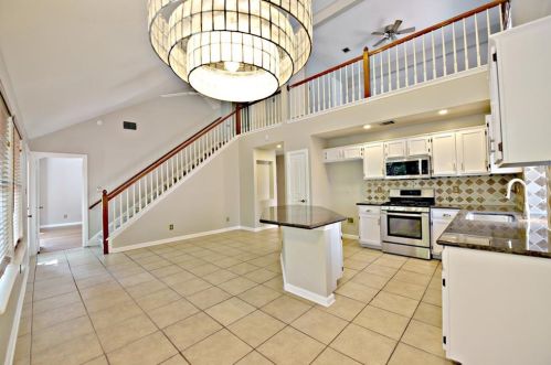 1011 Briargate Dr, Austin TX 78753-2048 exterior