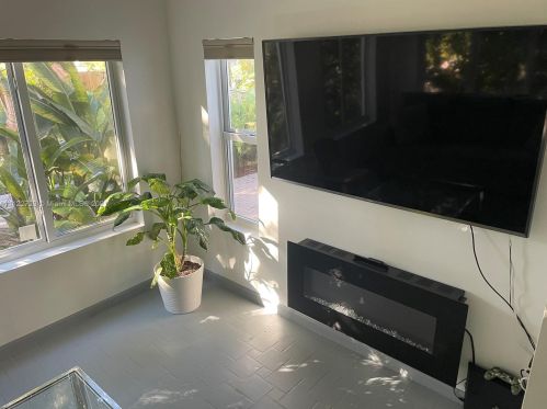 70 101st St, Miami FL  33138-2319 exterior