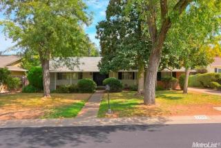 1704 Devonshire Rd, Sacramento, CA 95864-1503