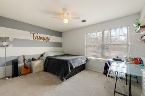 3921 Cyn Gln Cir, Austin TX 78732-2187 exterior