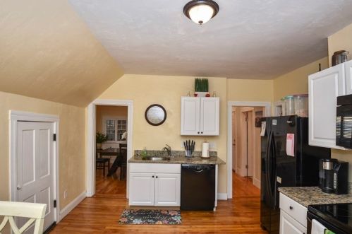 16 Westminster St, Worcester MA 01605-2701 exterior