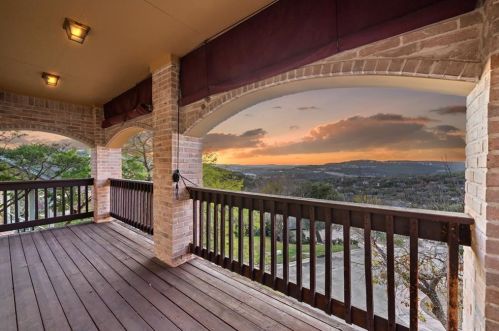 6611 Candle Rdg Cv, Austin TX 78731-2859 exterior