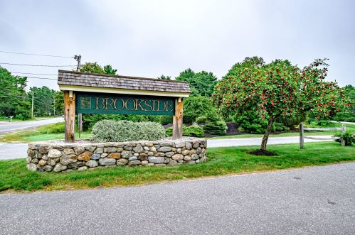 9 Lupine Ct, Yarmouth, ME 04096-7122