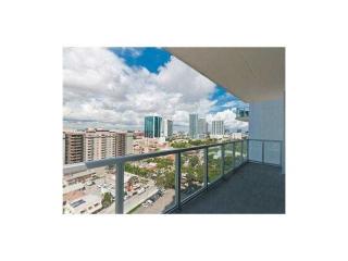 1052 Brickell Ave, Miami FL  33131-3901 exterior