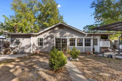 6908 Cherrydale Dr, Austin TX 78745-5344 exterior