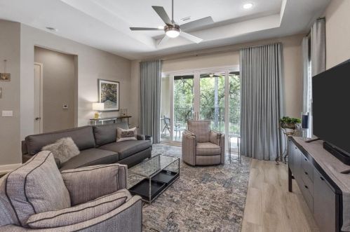 12432 Cardinal Flower Dr, Austin TX 78739 exterior