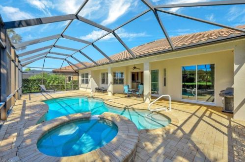 11982 Heather Woods Ct, Naples FL  34120-4398 exterior