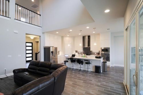 12709 Cardinal Flower Dr, Austin TX  78739 exterior