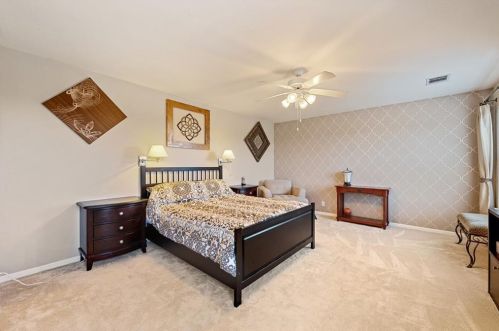 3921 Cyn Gln Cir, Austin TX 78732-2187 exterior