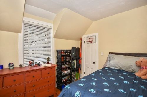 16 Westminster St, Worcester MA 01605-2701 exterior