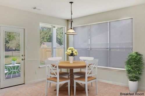 150 Abbott Dr, Austin TX 78737-4536 exterior