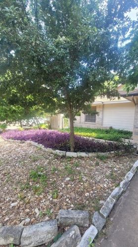 5405 Alexis Cv, Austin TX  78741-3201 exterior